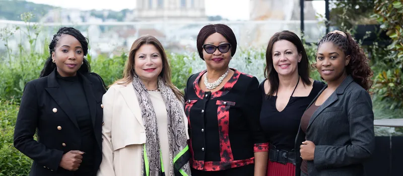 Leading Edge ConsultingFluent in Finding Leaders